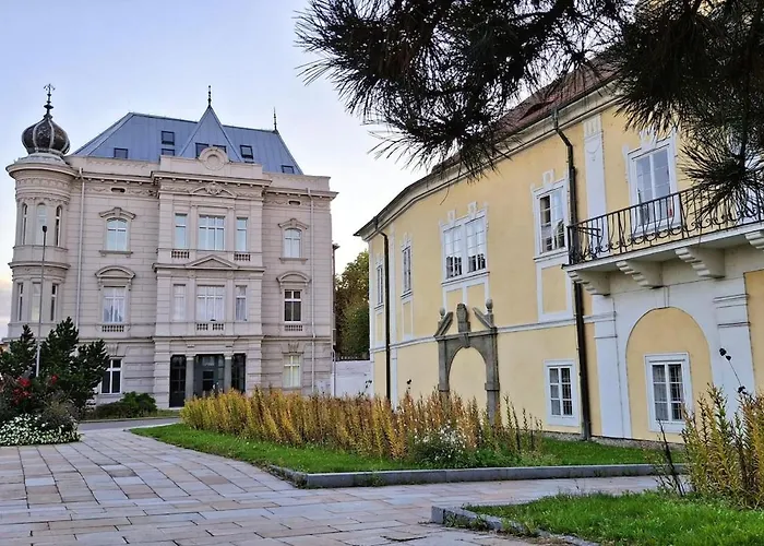 Palác * Strakonice